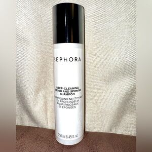 Deep-Cleaning Brush and Sponge Shampoo by Sephora